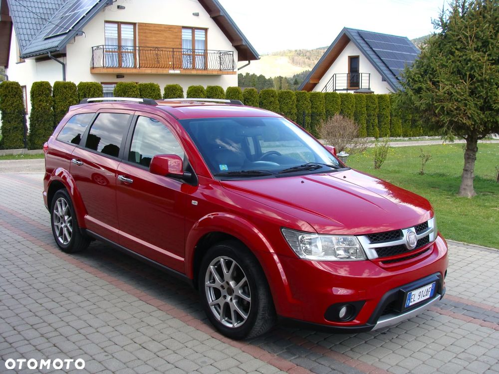 Fiat Freemont 2.0 Multijet 16V DPF Automatik Allrad Lounge - 2