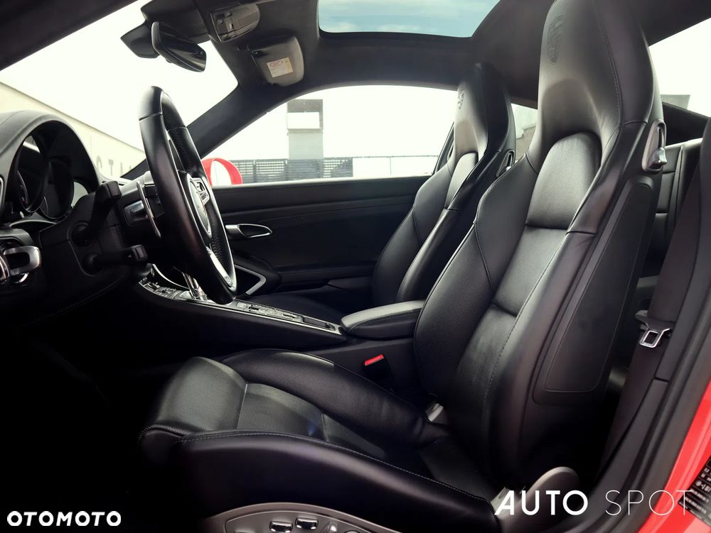 Porsche 911 Turbo S - 17