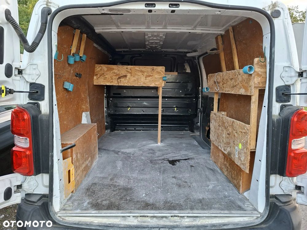 Opel Vivaro - 16