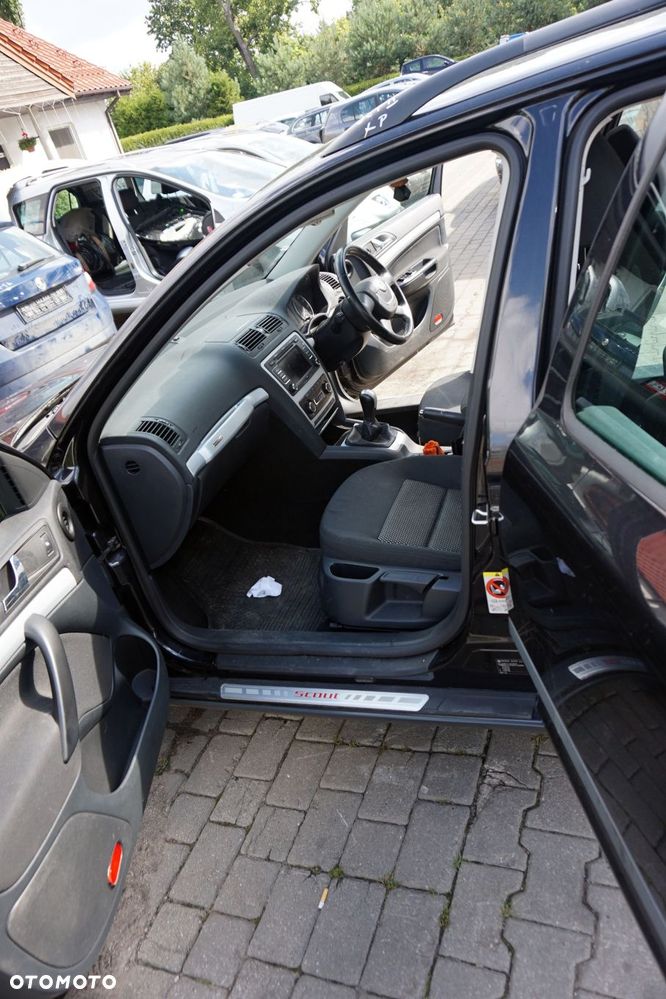 SKODA OCTAVIA II 1Z5 LIFT KOMBI 2010 9910 2.0 TDI BMM 140KM KXV 4X4 CZARNY na części - 14
