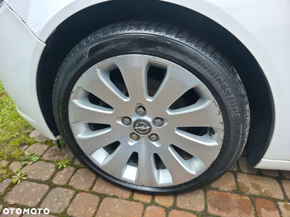 Opel Insignia 2.0 T Sport 4x4 - 14