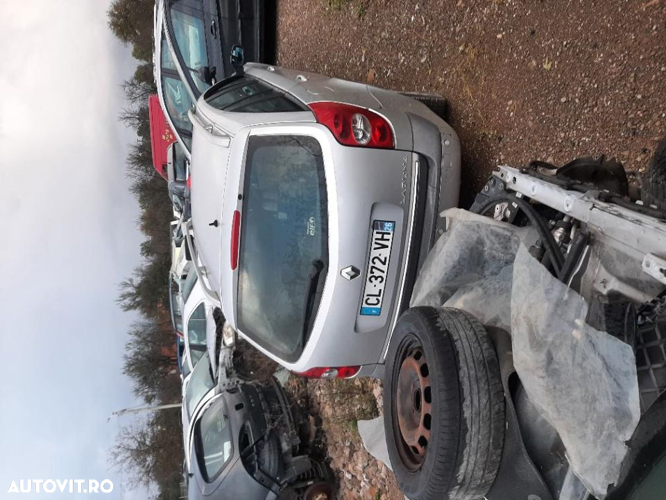 Dezmebrez renault laguna 2,2.2l,cutie automata!! - 3