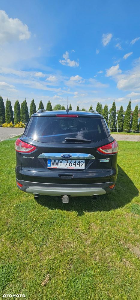 Ford Escape 2.0 EcoBoost AWD Titanium - 4