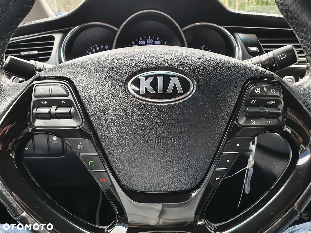 Kia Ceed 1.6 GDI L Business Line - 23