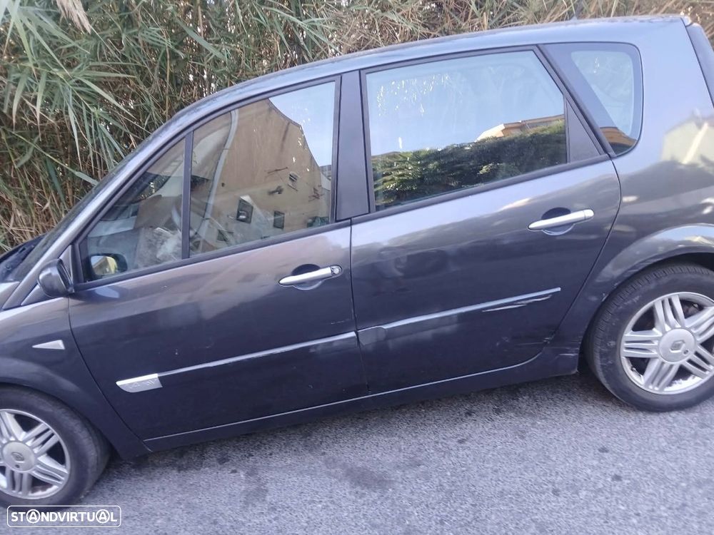 Renault Scénic - 3