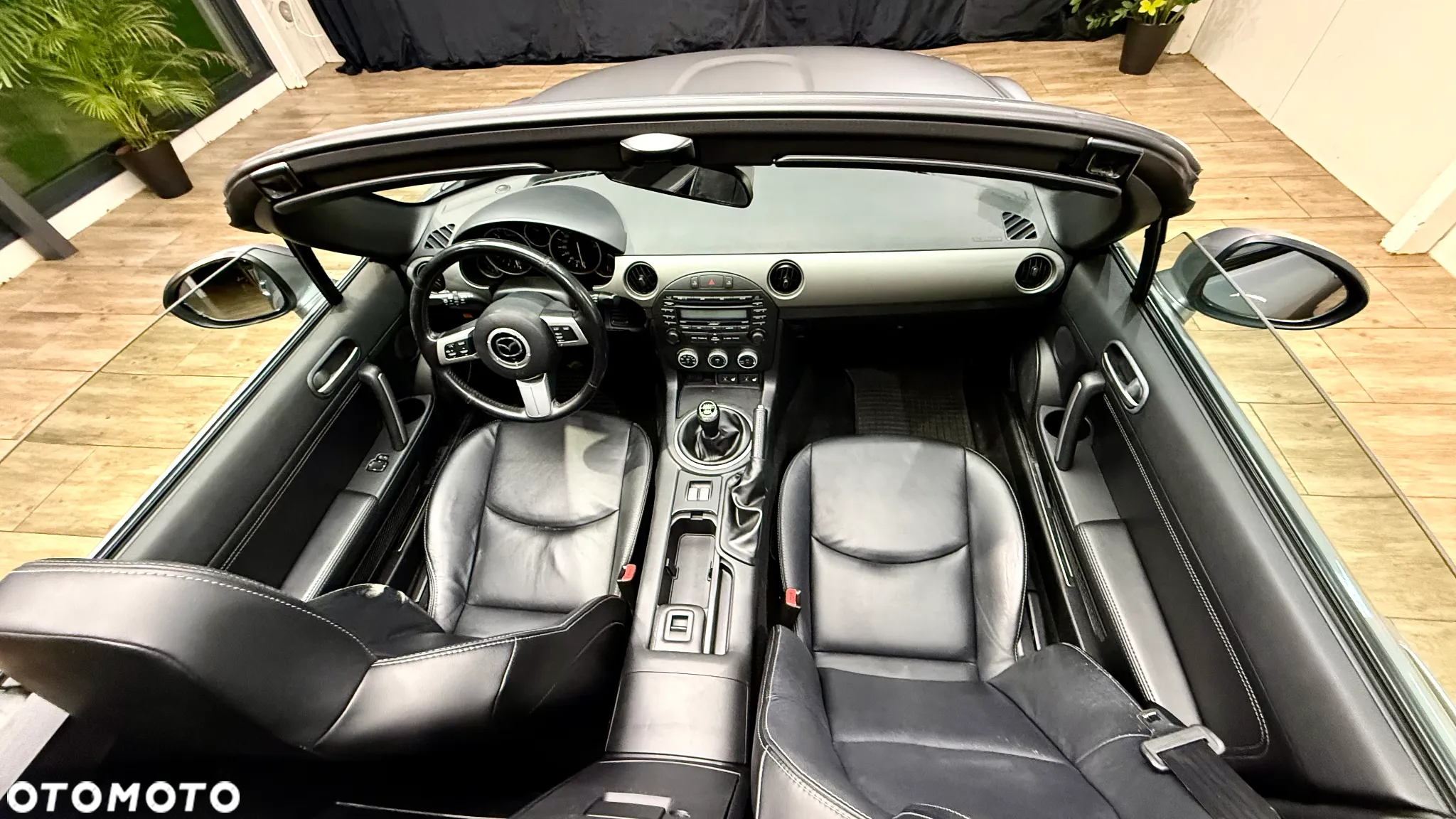 Mazda MX-5 2.0 Sport - 11