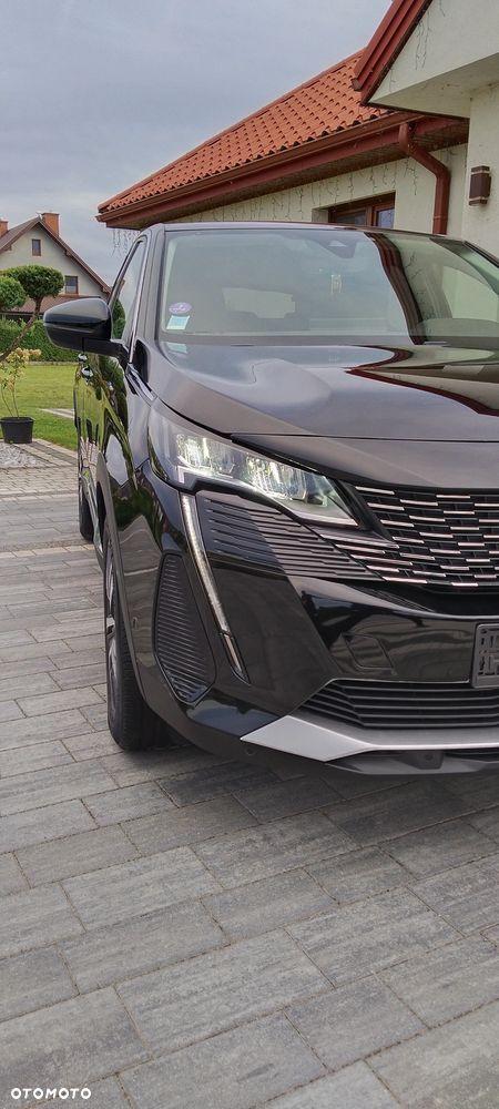 Peugeot 3008 1.6 PureTech HYbrid Allure S&S EAT8 - 20