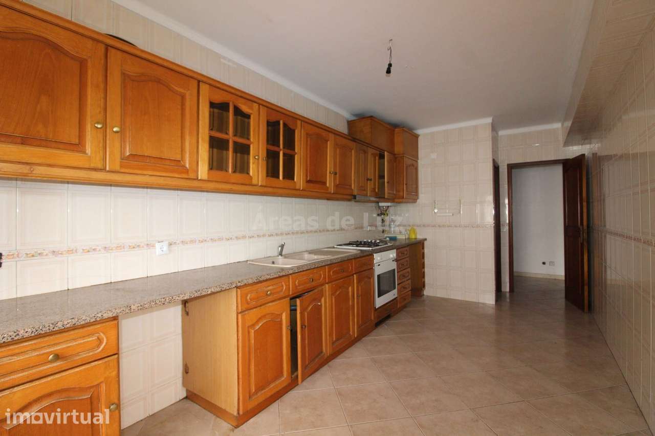T3 Duplex com Terraço, Varandas e Garagem box  Nova Leiria - Grande imagem: 5/20