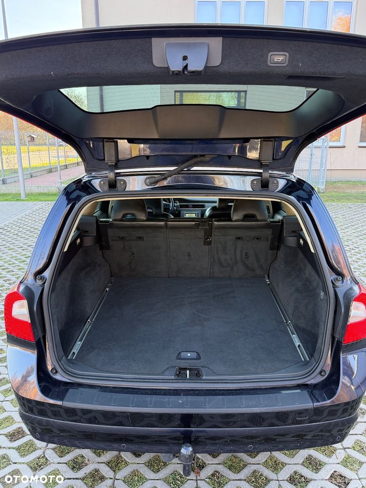 Volvo V70 2.0 Summum - 8