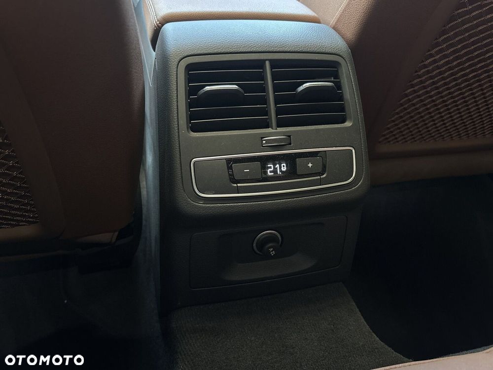 Audi A4 Limousine - 27