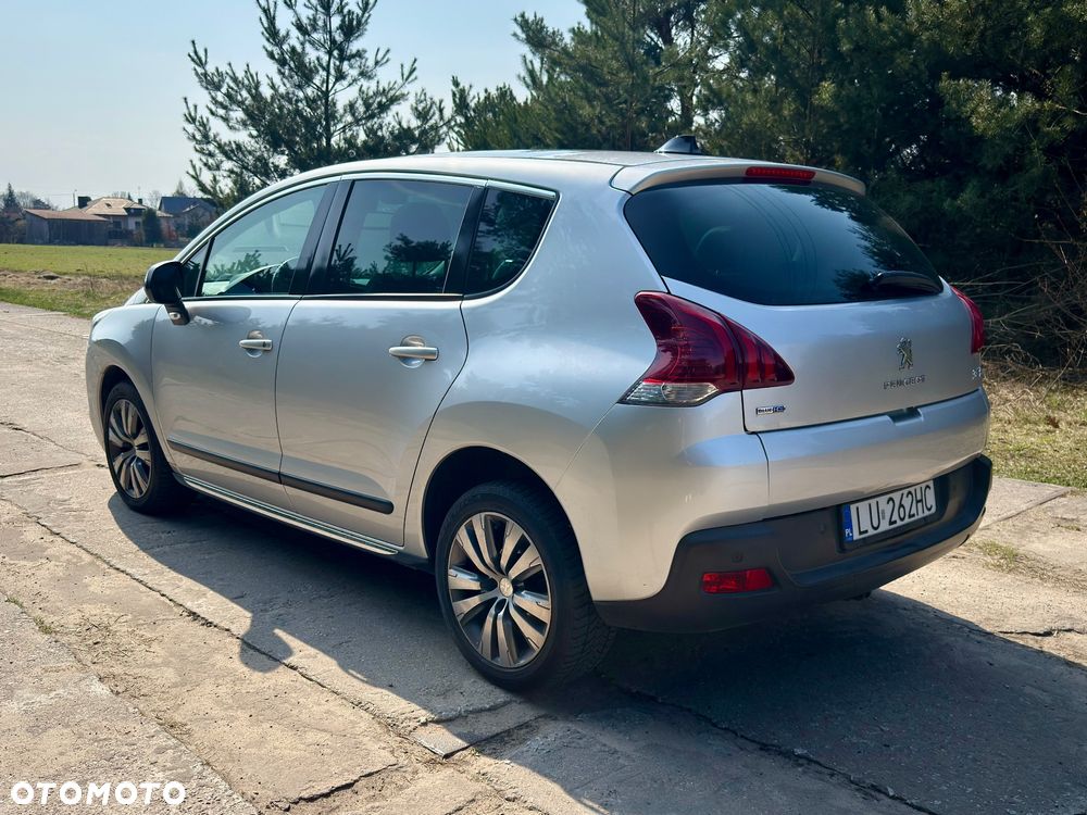 Peugeot 3008 2.0 BlueHDi Allure S&S - 4