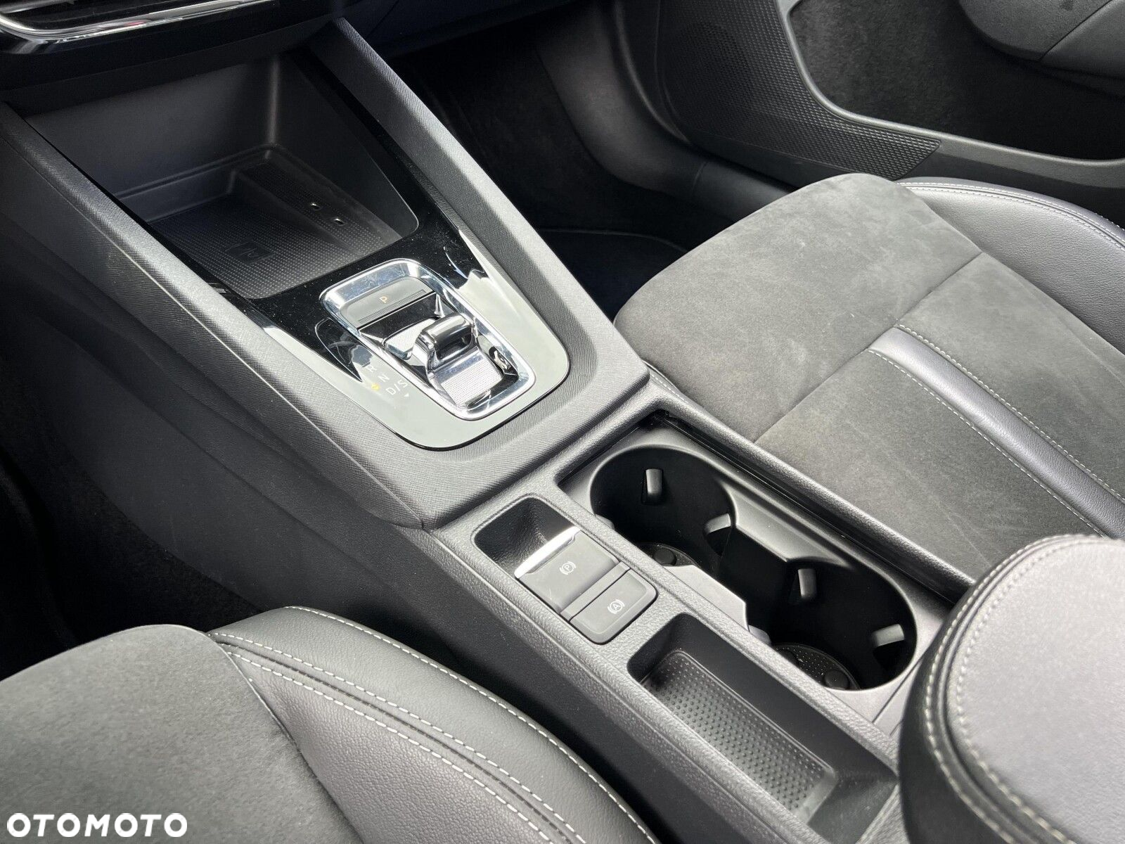 Skoda Octavia 2.0 TDI Style DSG - 22