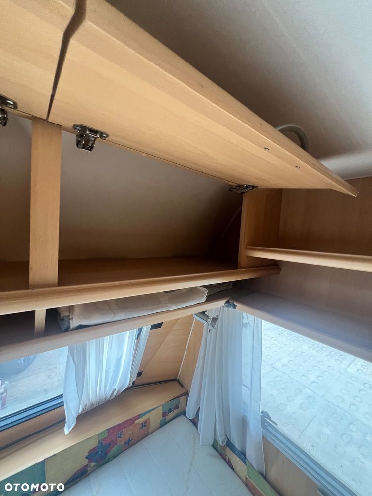 Dethleffs Camper - 22