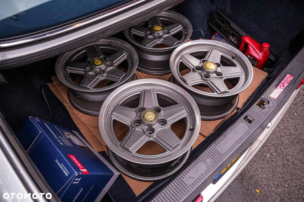 Mercedes-Benz Klasa S - 40