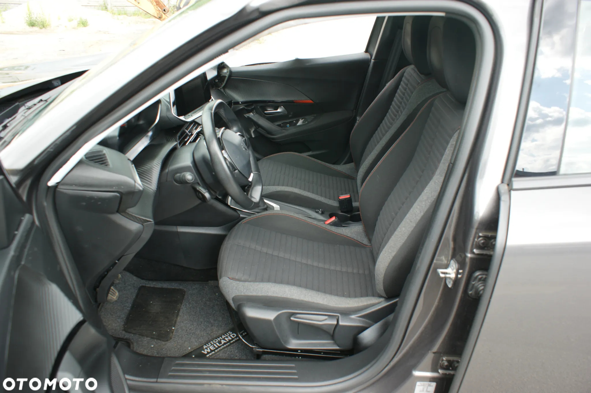 Peugeot 2008 PureTech 100 Stop&Start Active - 8