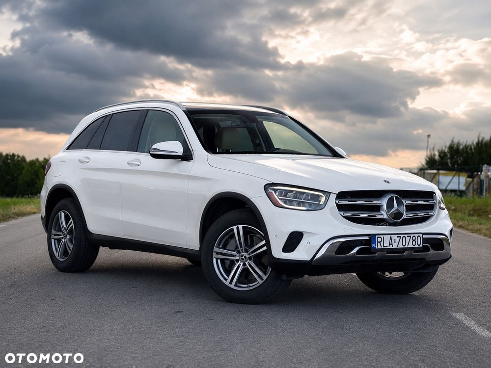 Mercedes-Benz GLC 300 4Matic 9G-TRONIC - 9
