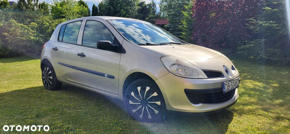 Renault Clio 1.2 16V Dynamique - 2