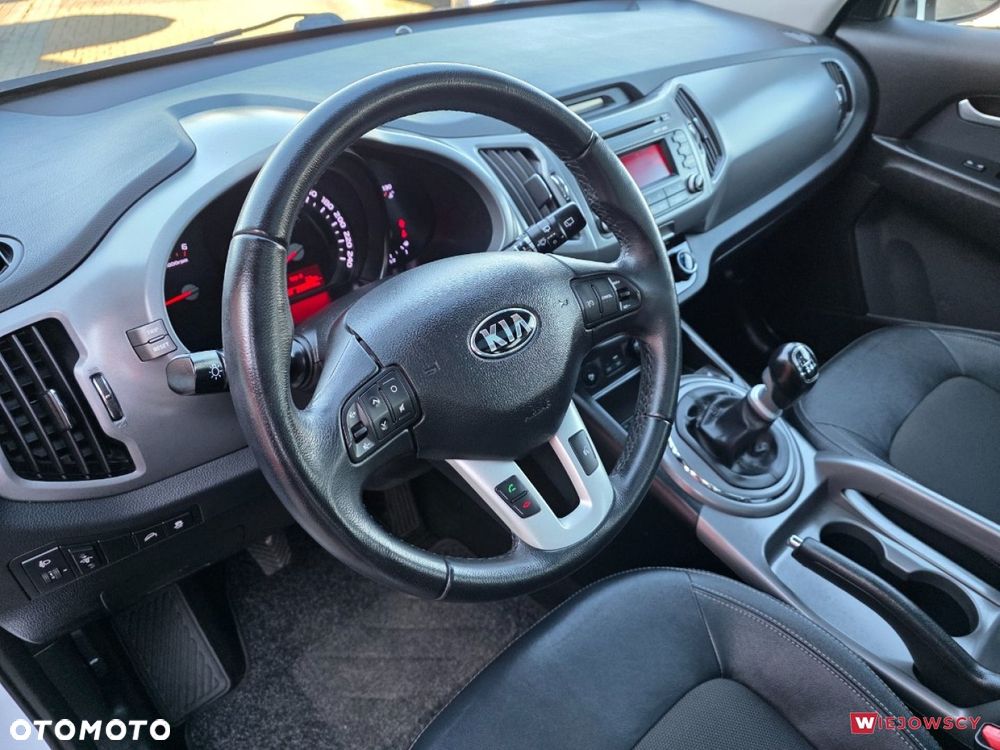 Kia Sportage - 16