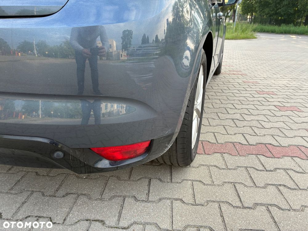 Renault Megane 1.5 dCi Intens EDC - 6