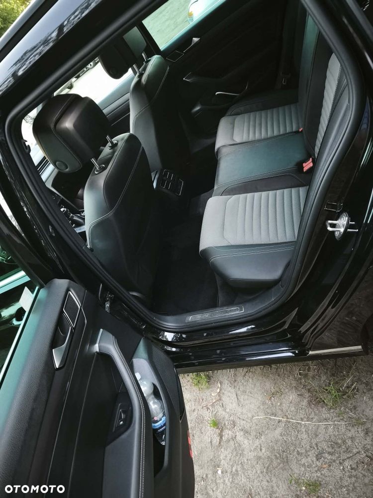 Volkswagen Passat - 7