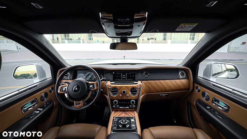 Rolls-Royce Cullinan - 21