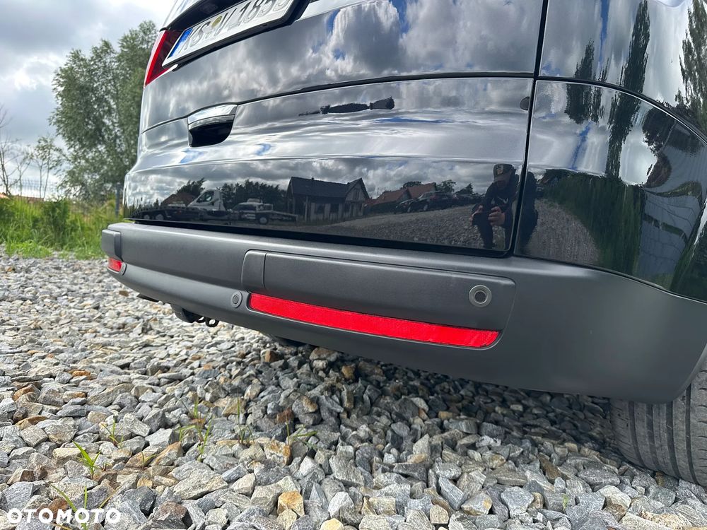 Ford Galaxy 2.0 TDCi Titanium - 25