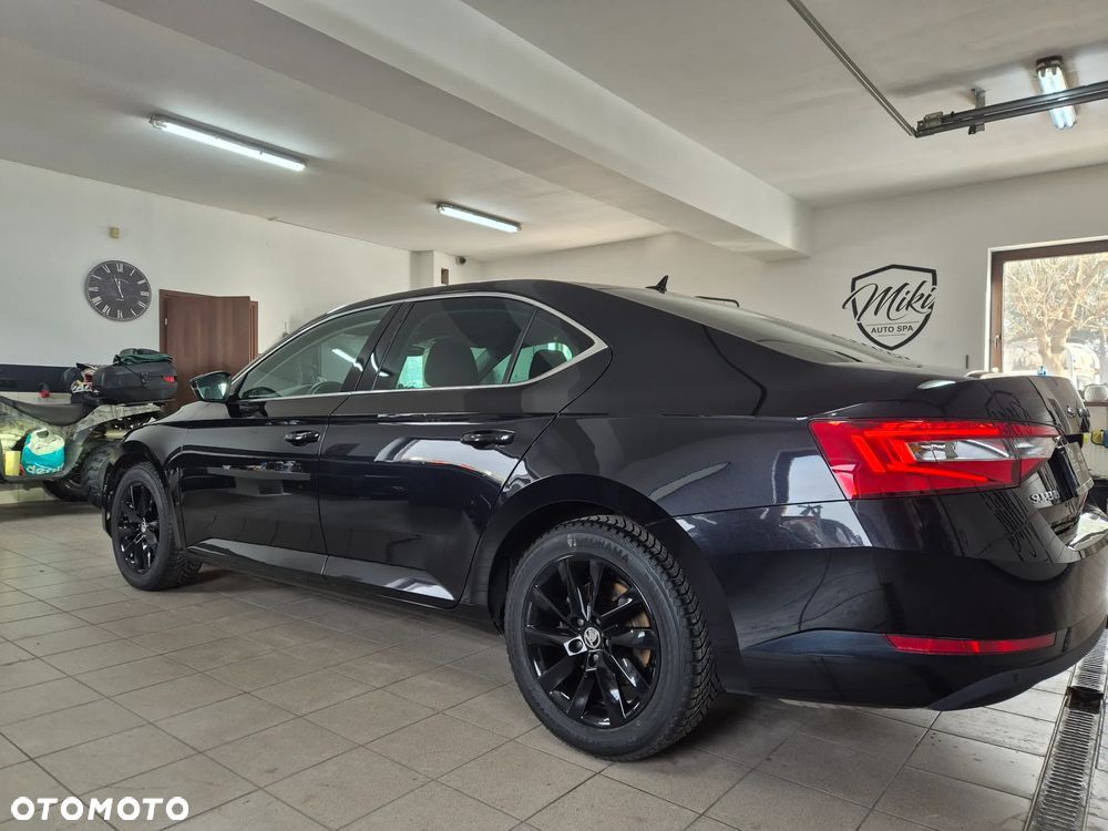 Skoda Superb 2.0 TSI Style DSG - 9