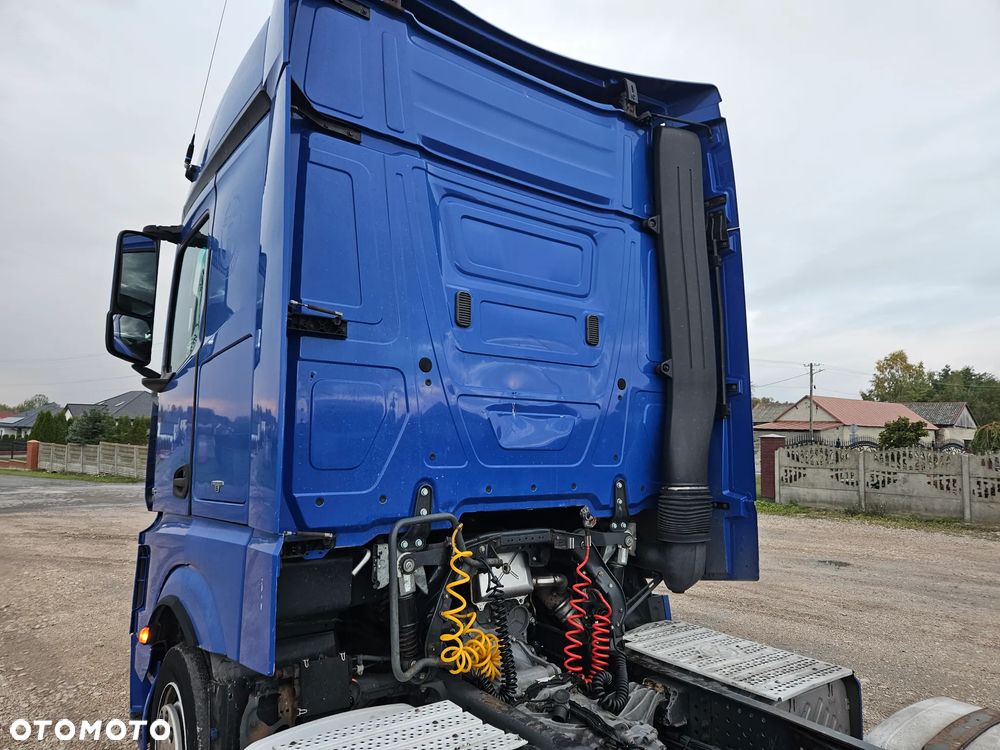 Mercedes-Benz Actros 18 450 Low Deck - 2