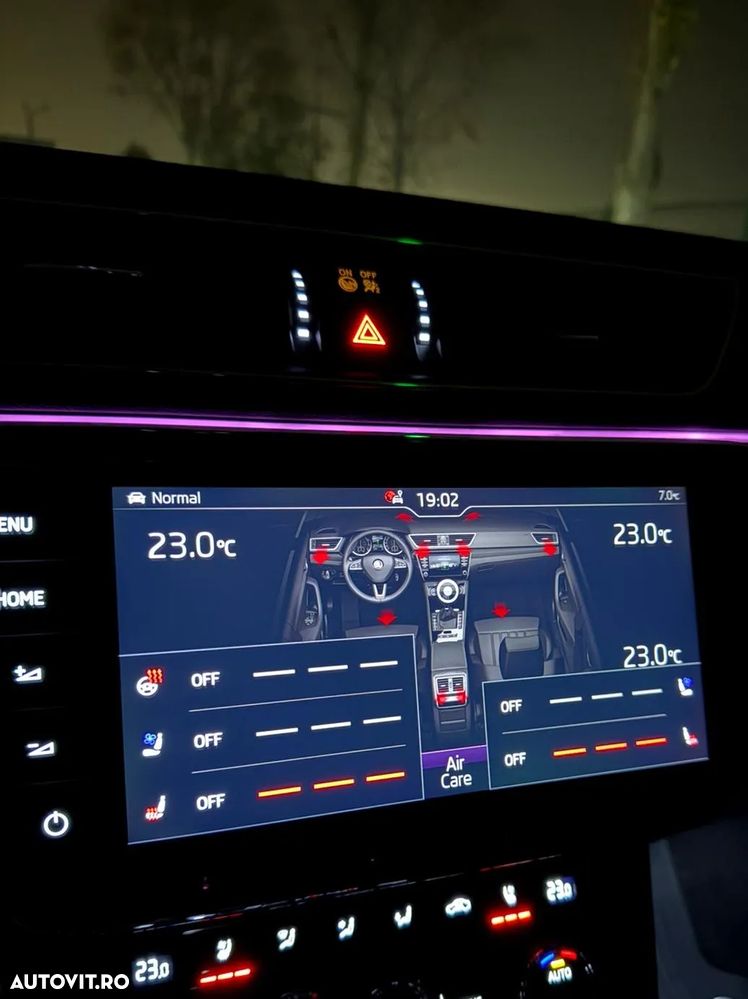 Skoda Superb 2.0 TDI 4X4 DSG Laurin & Klement - 35