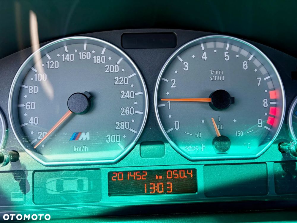 BMW M3 Standard - 12