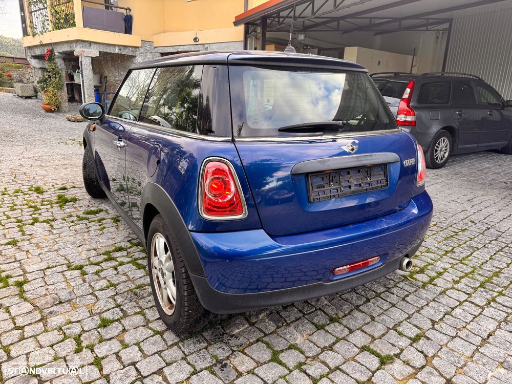 MINI 3 Portas Cooper D - 9