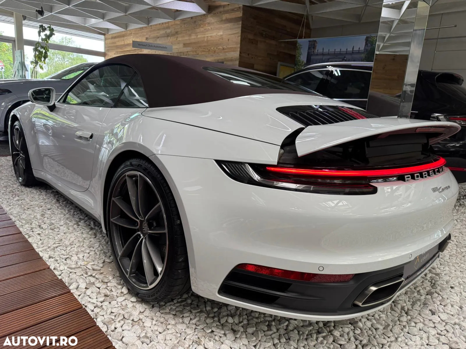 Porsche 911 Carrera Cabriolet PDK - 6