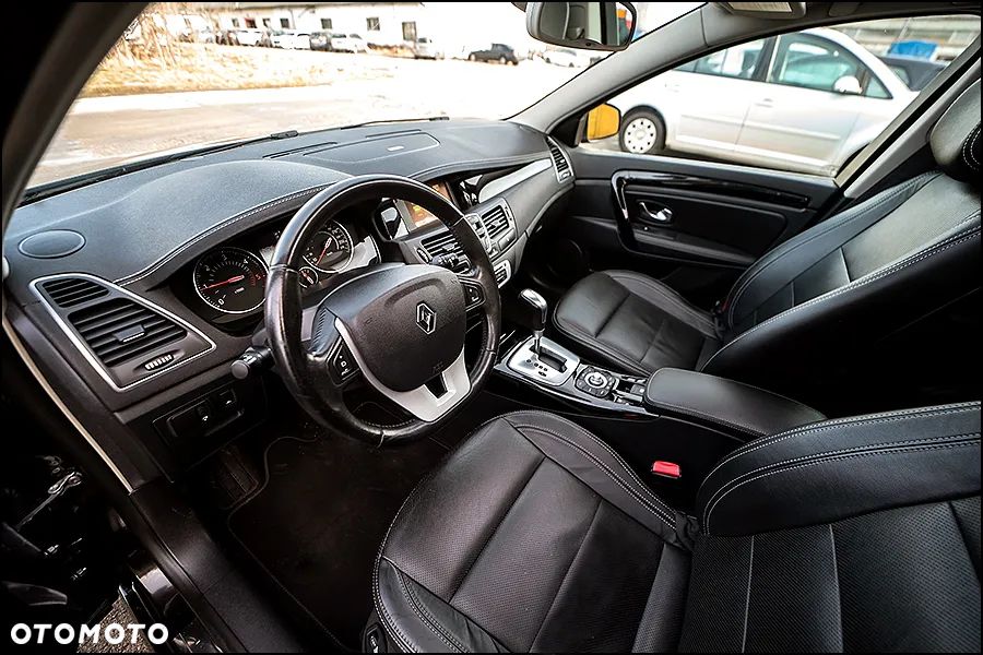 Renault Laguna dCi 175 FAP Initiale - 14