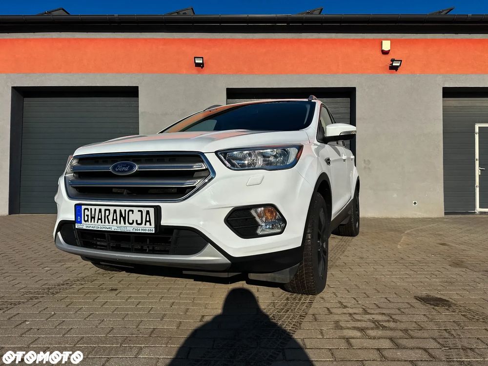 Ford Kuga - 4