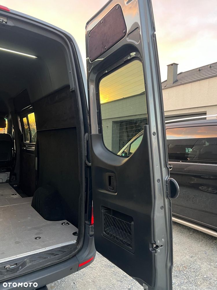 Mercedes-Benz Sprinter 319 V6 - 23