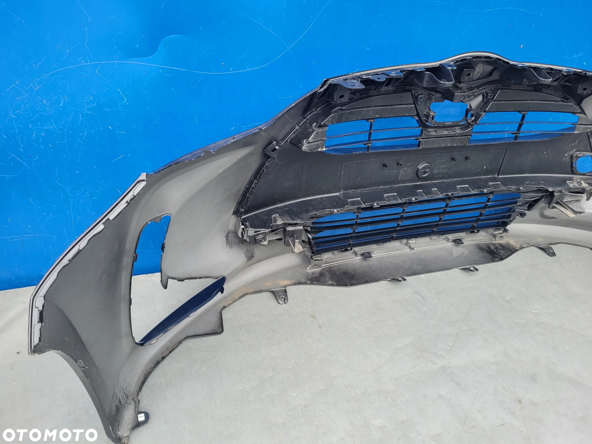 TOYOTA YARIS IV 2020- 20- ZDERZAK PRZEDNI PRZÓD - 12