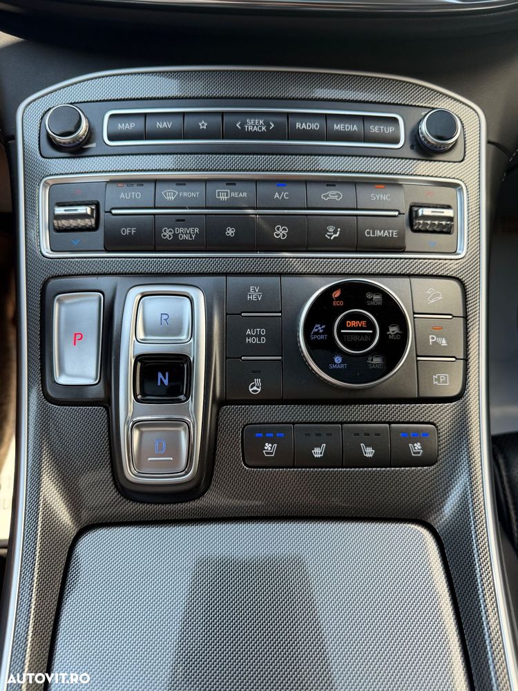 Hyundai Santa Fe 1.6 l 265 CP 4WD 6AT Luxury - 13