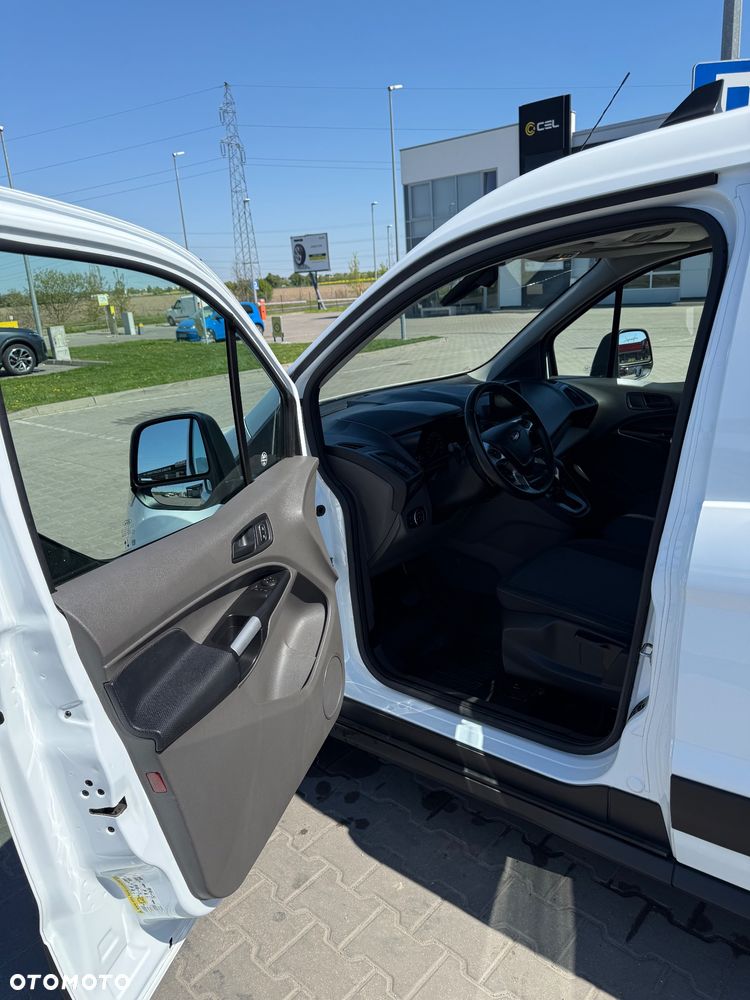 Ford Transit Connect - 6