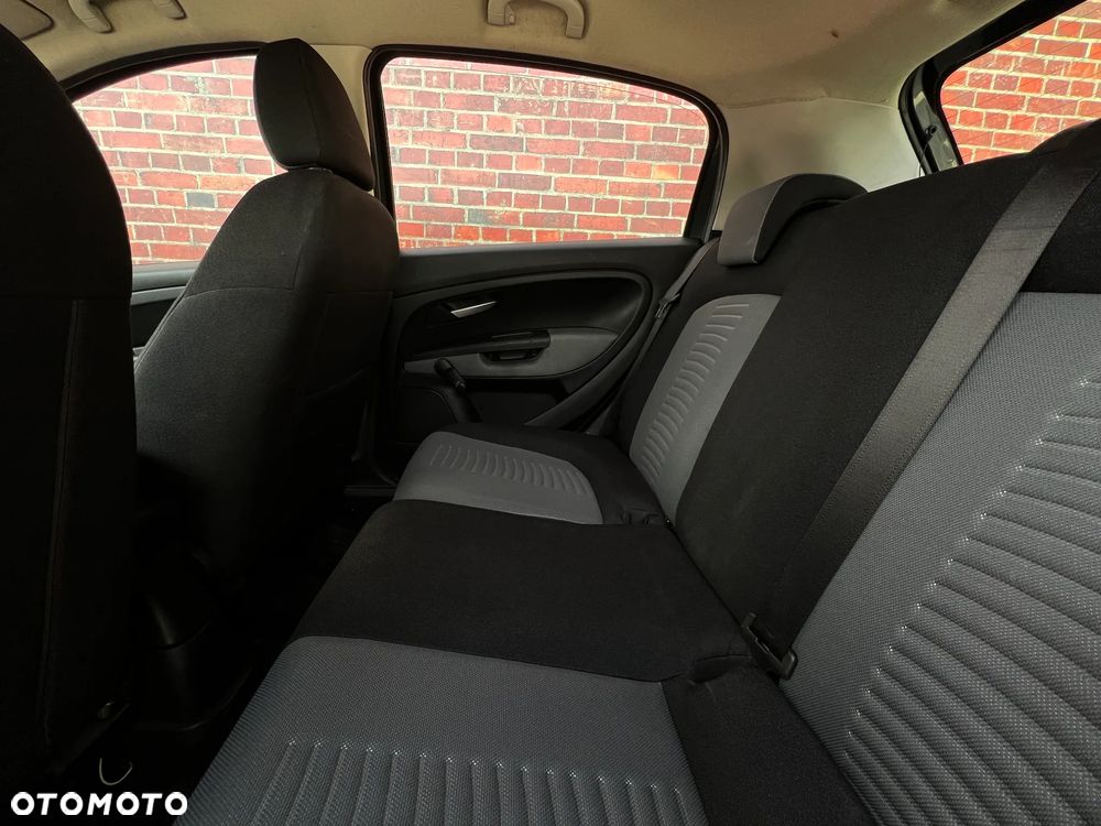 Fiat Punto - 13