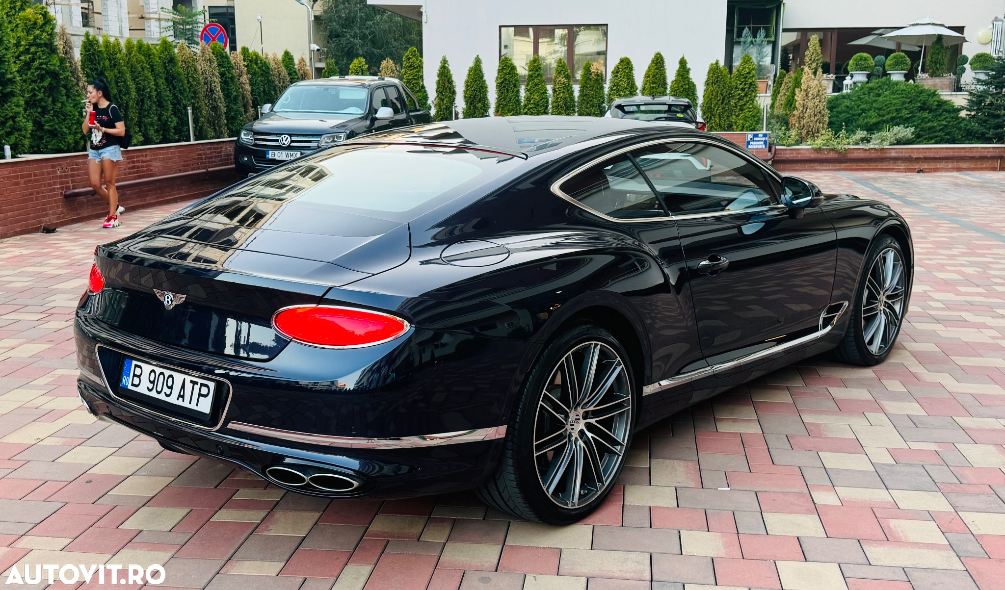 Bentley Continental New GT V8 - 4