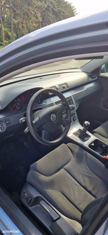 Volkswagen Passat 1.9TDI Comfortline - 11