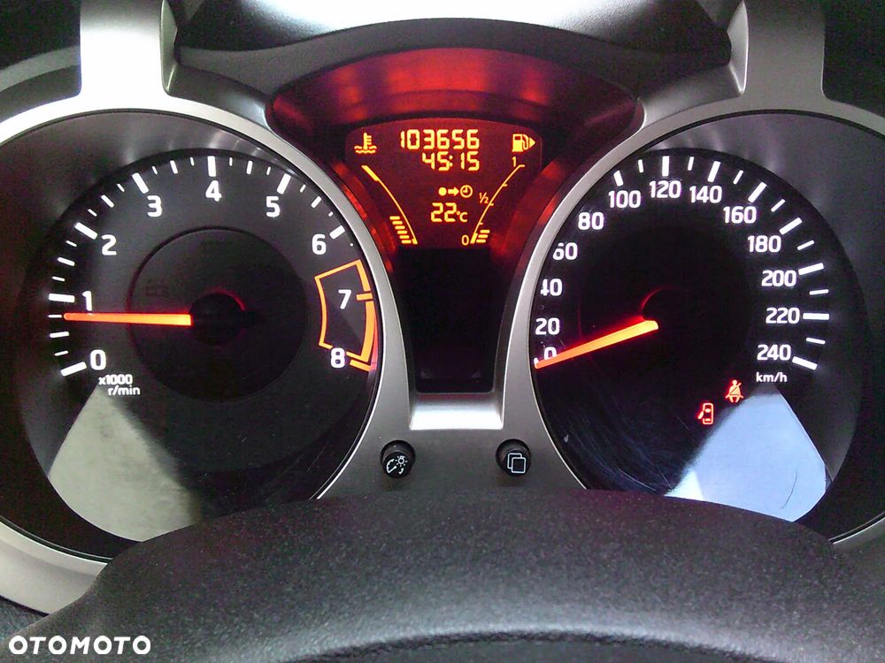 Nissan Juke 1.6 Acenta - 21