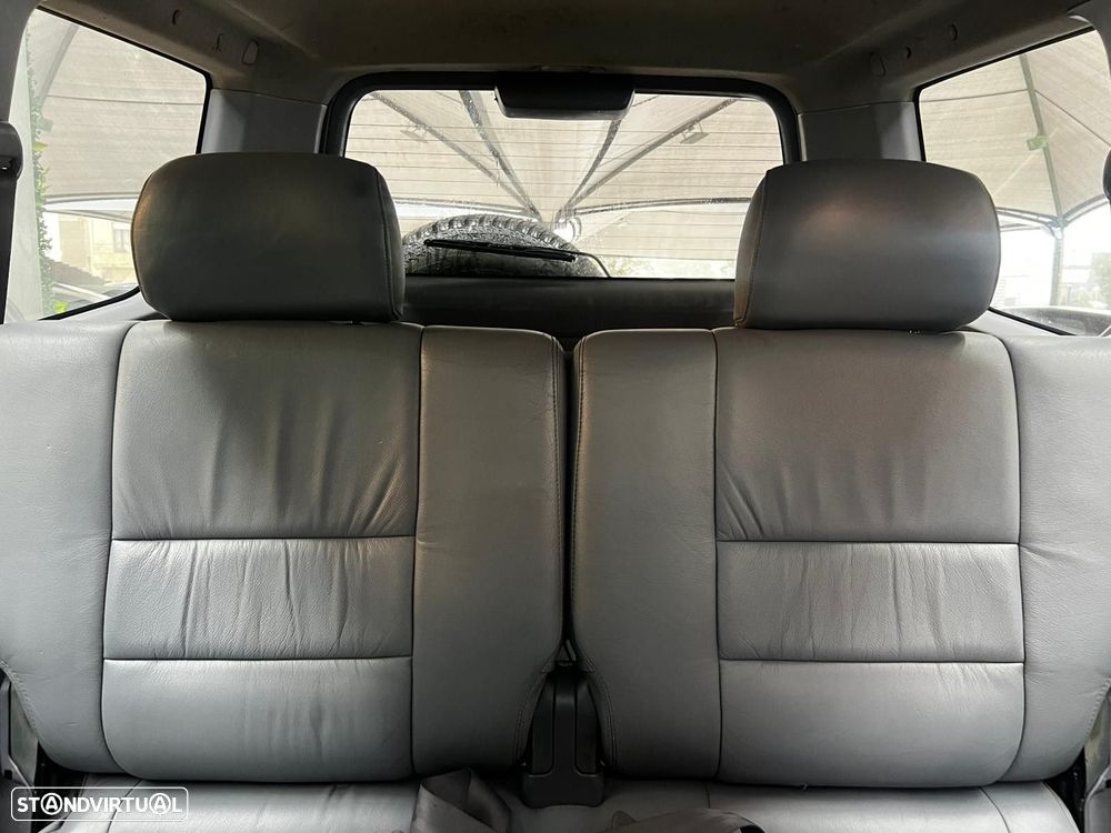 Toyota Land Cruiser 3.0 TD Pack 2 - 19