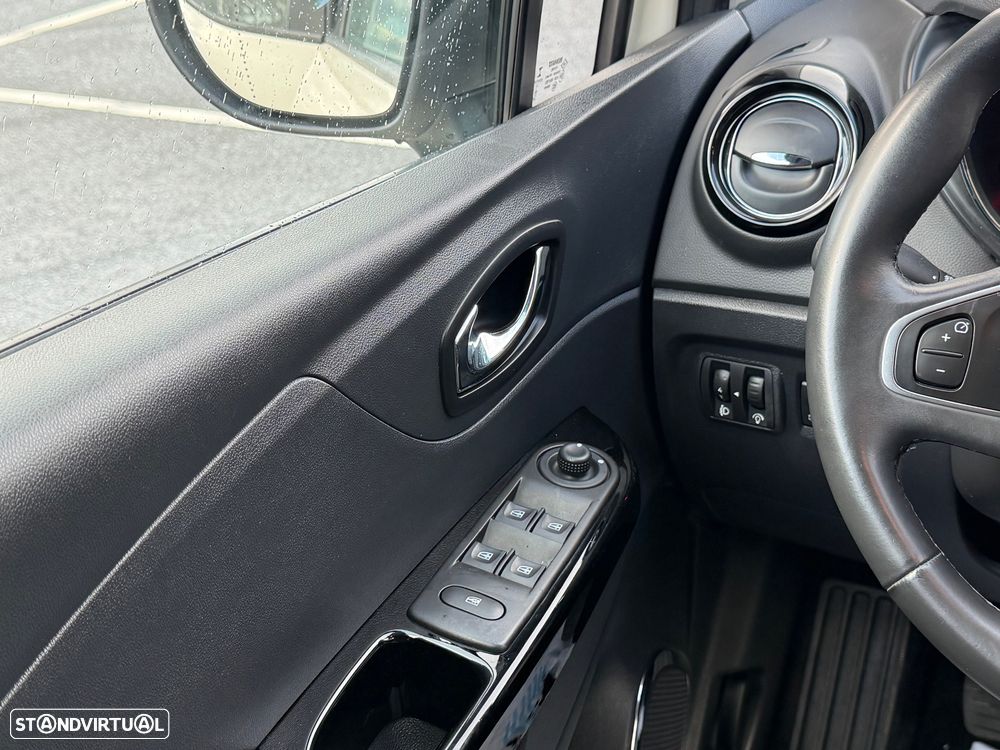 Renault Captur 0.9 TCE Exclusive - 38