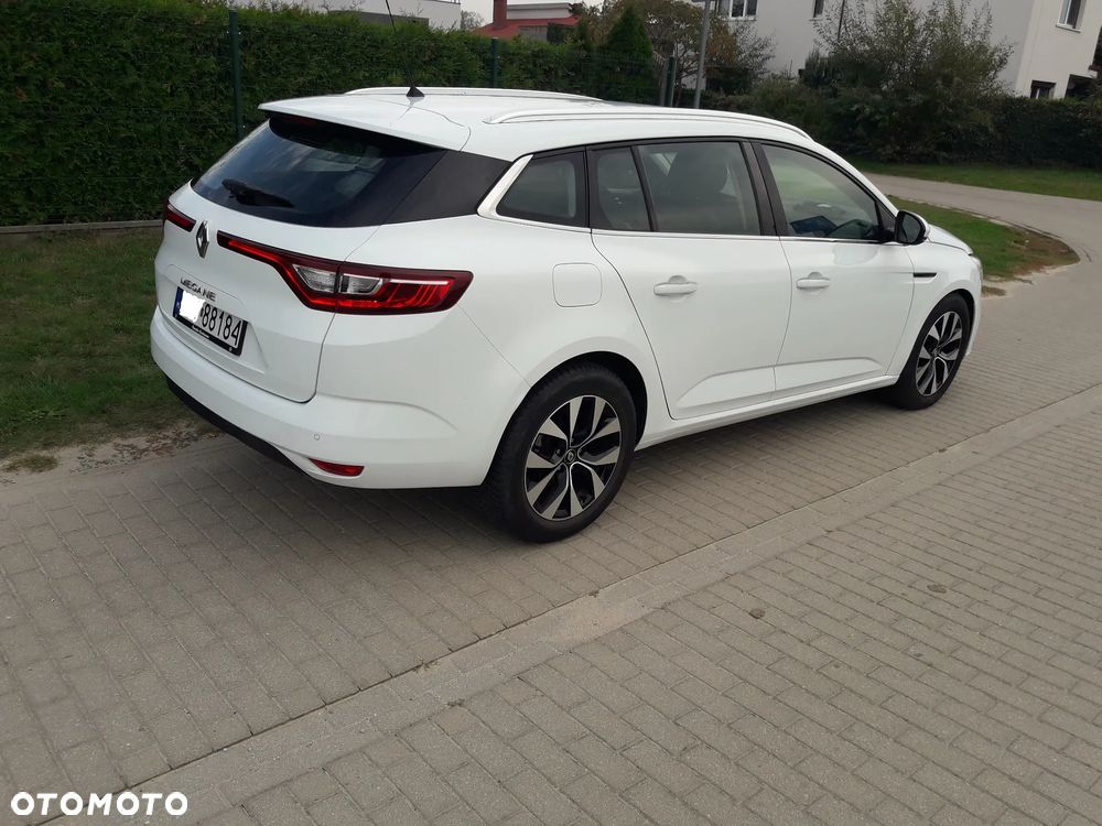 Renault Megane 1.5 Blue dCi Zen - 4