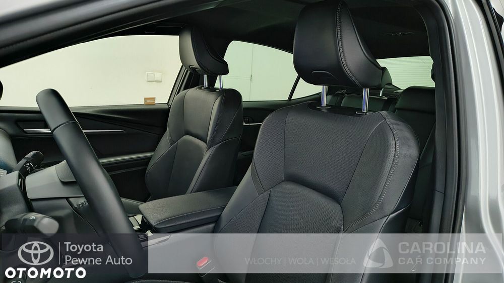 Toyota Camry - 14