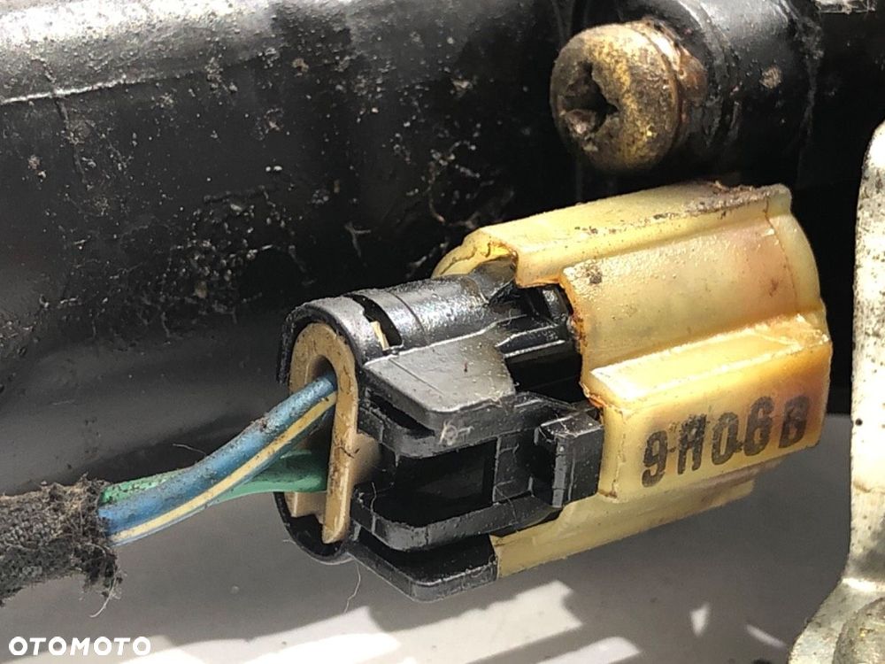 PODNOŚNIK SZYBY LEWY TYŁ  SSANGYONG CHAIRMAN (HT_) 1997 - 2022 3.2 165 kW [225 KM] benzyna 2011 - - 3