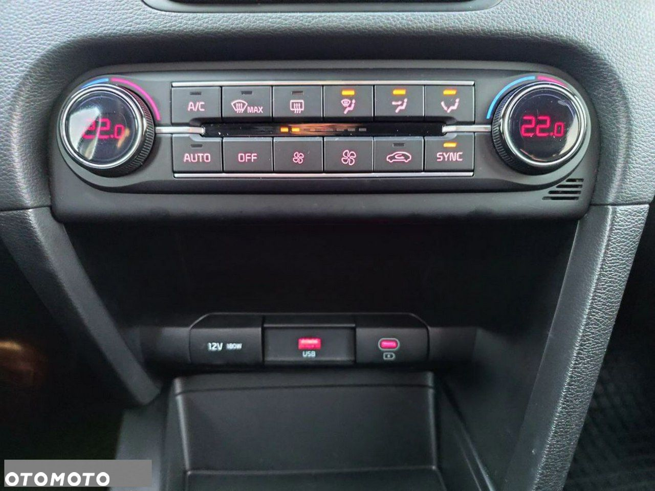 Kia XCeed 1.5 T-GDI M DCT - 13