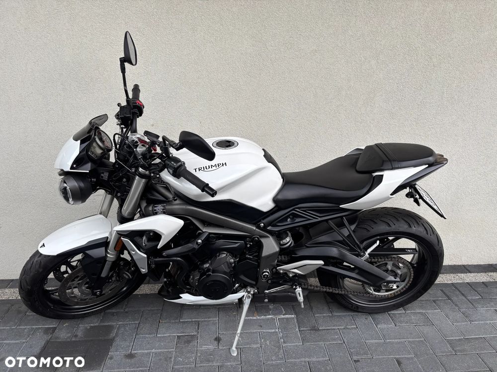 Triumph Street Triple - 2