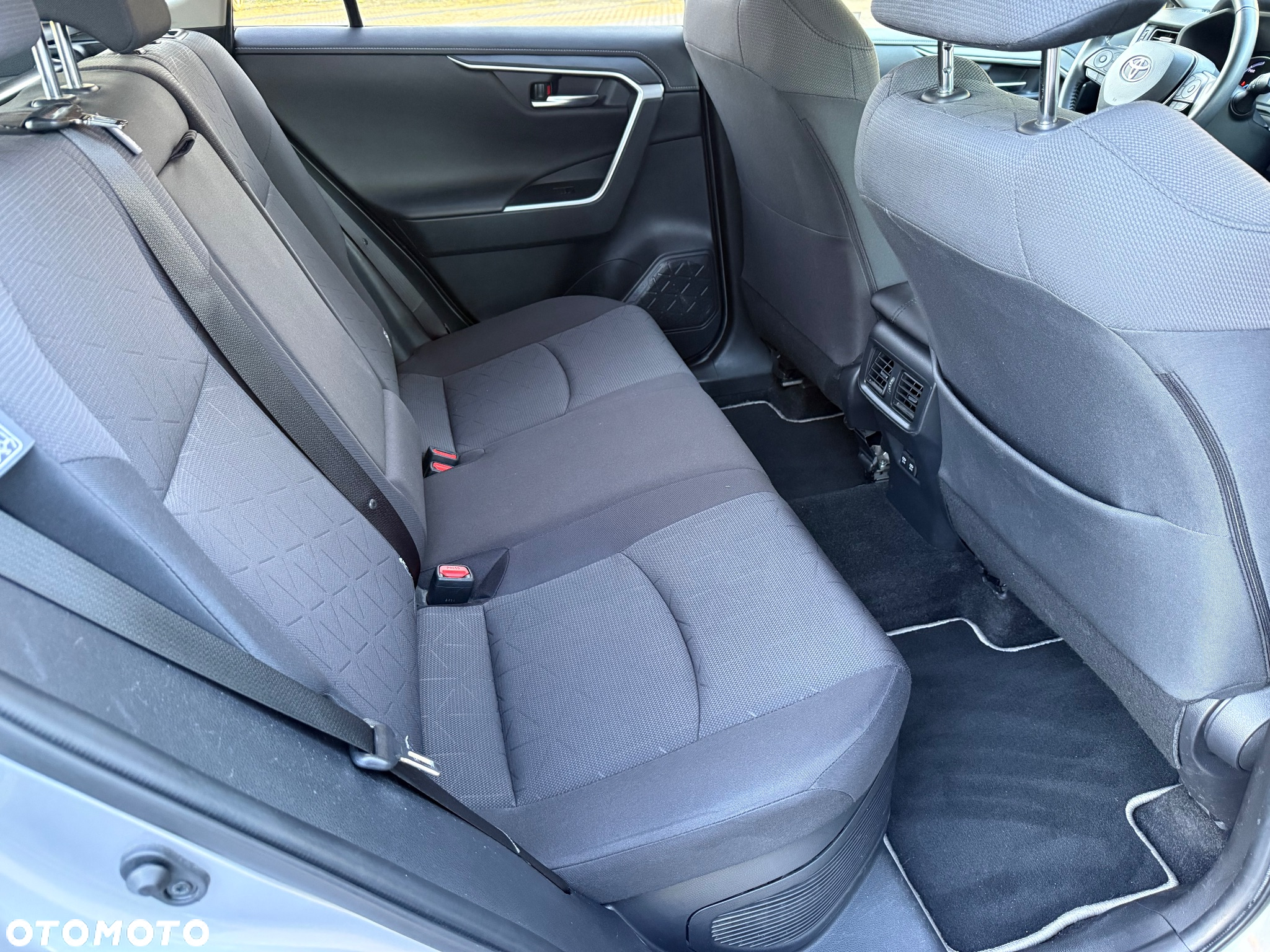 Toyota RAV4 2.5 Hybrid Comfort 4x2 - 15